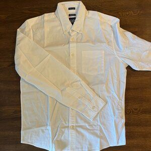 GAP white button down oxford shirt, untucked stretch fit, Men's Medium, NEW
